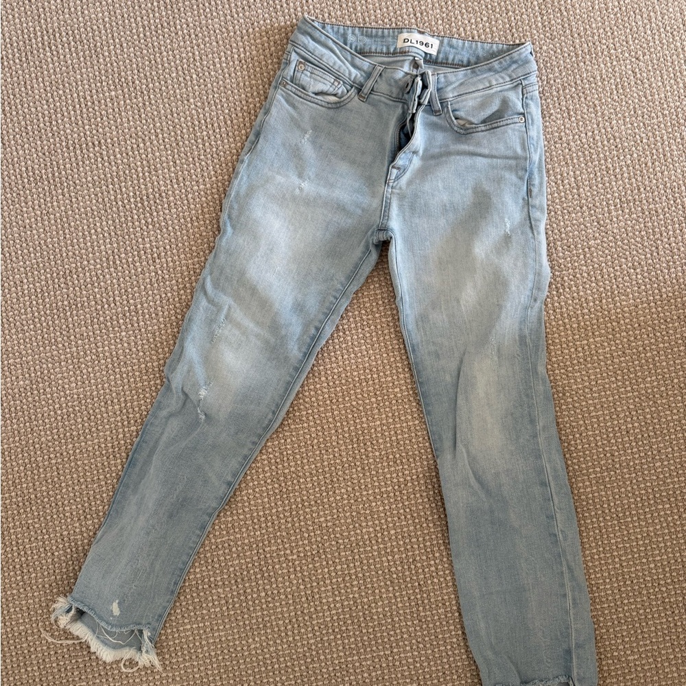 DL1961 Women's Faded Blue Skinny Jeans